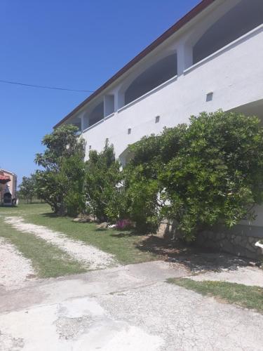 Apartamento Sindi 3