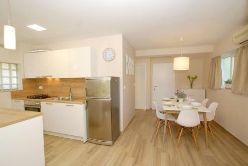 Apartments Buneta