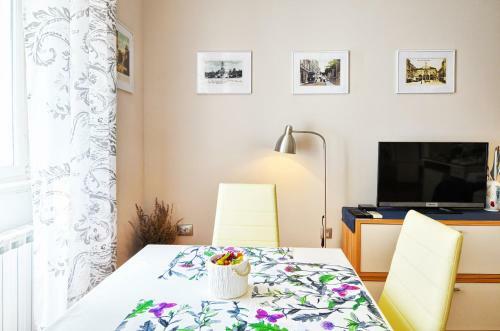 Hostal Lavender - City Room With Free Parking