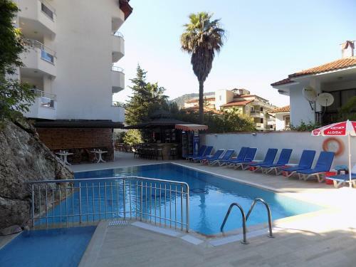Dilhan Hotel