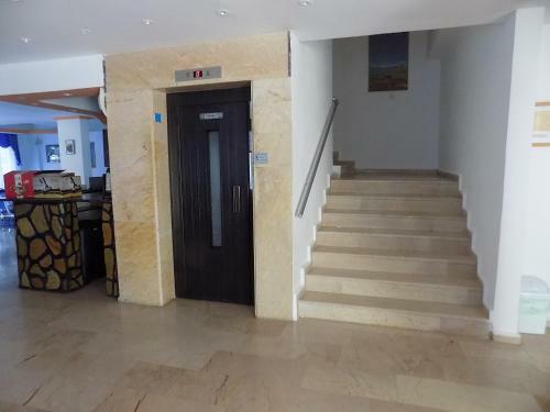 Dilhan Hotel