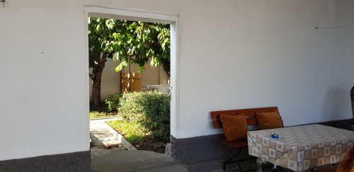 Hostal Julia Guesthouse