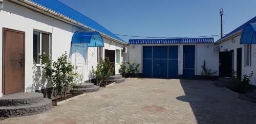 Hostal Julia Guesthouse