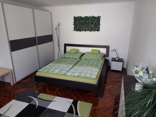 Apartamento Pol-lak
