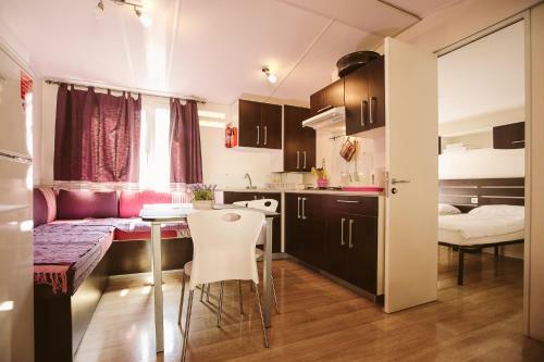 Mobile Homes Marita