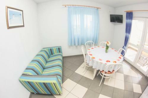 Apartmani Bartoli?