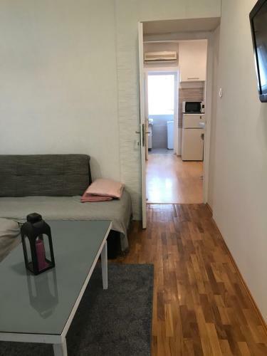 Apartman 4 People