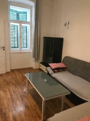 Apartman 4 People