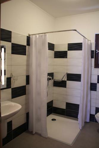 Studio Apartman Ana