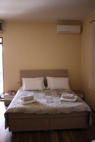 Studio Apartman Ana