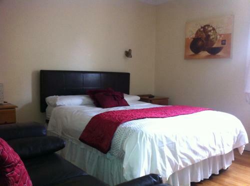 Pearse Road Bed & Breakfast