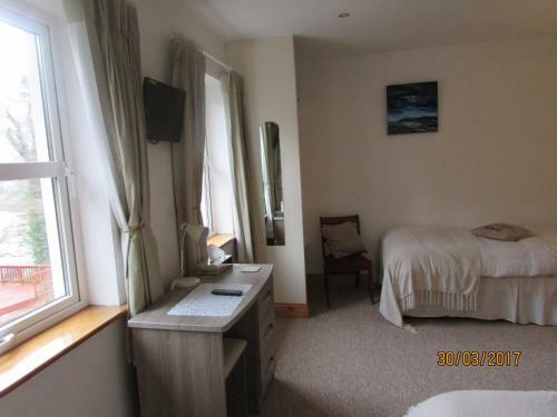 Hostal Watersedge Seaviews