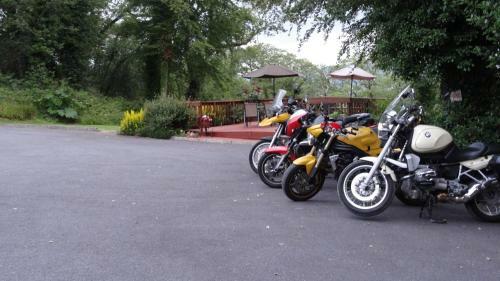 Hostal Watersedge Seaviews