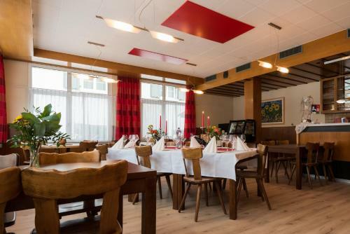 Hostal Hotel Du Pont