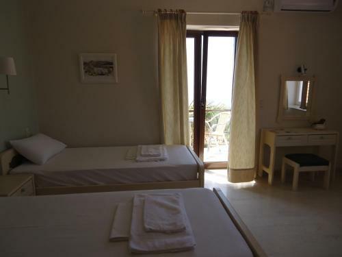 Hostal Maria & Kiki Studios (1st Floor)