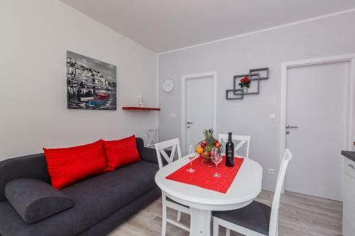 Apartmani Nikola