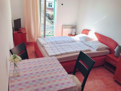 Bed & Breakfast Villa Ana