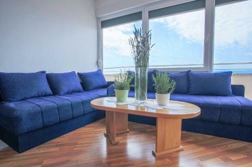 Larus-m Apartments