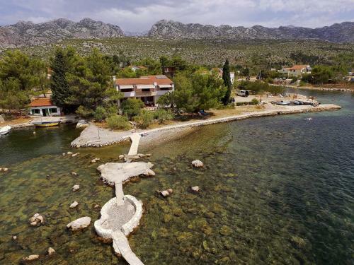 Apartamentos Villa Jaz
