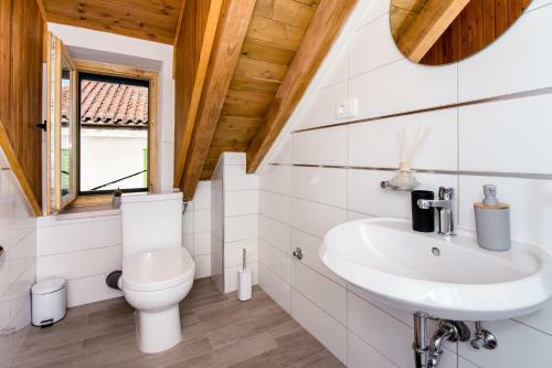 Cozy Seafront Apartment Cambi III