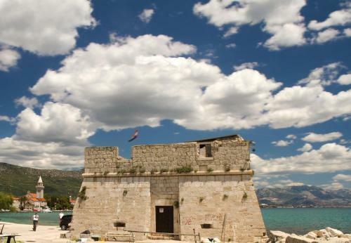 Apartamentos Ivana 2