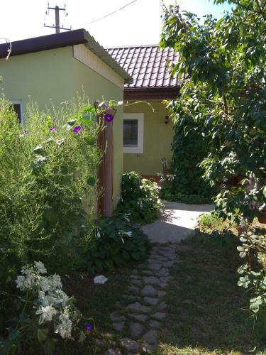 Hostal Oduvanchik