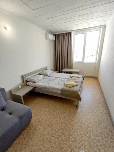 Hotel ????????????