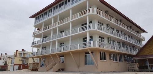 Hotel ????????????