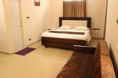 Phoenix Serviced Apartment - Sri Illam
