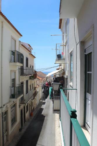 Two Bedroom Apartment, Two Minutes From The Beach