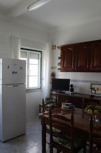 Two Bedroom Apartment, Two Minutes From The Beach