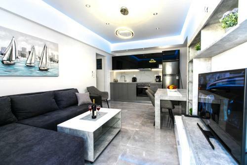 Luxury Shades Of Gray Apartment