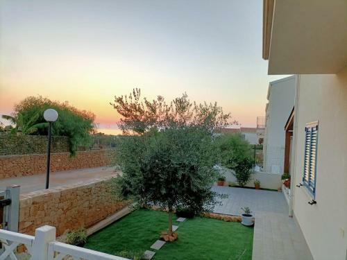 Relax House