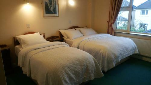 Sunrise Lodge B&B