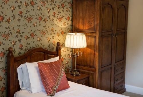 Raheen House Hotel