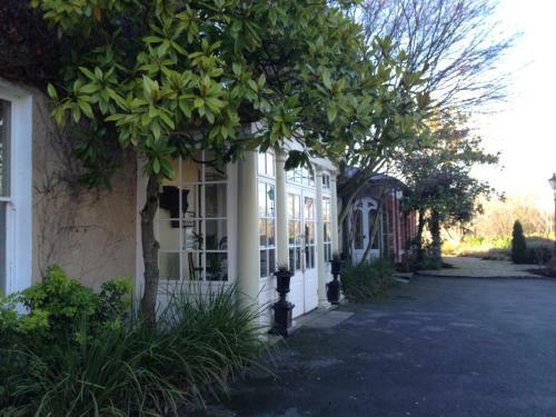 Raheen House Hotel