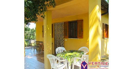 Gregory - Villa A 300 Mt Dal Mare