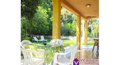 Gregory - Villa A 300 Mt Dal Mare