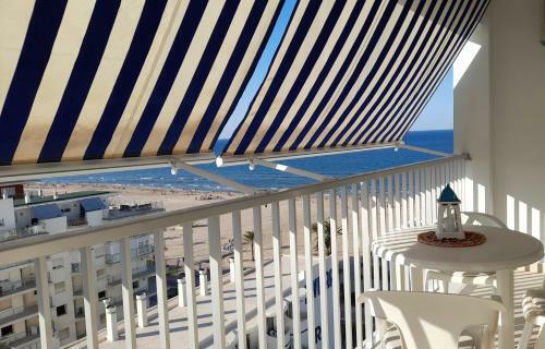 Apartamento Mi Gaviota, Primera L�nea, Vt-49181-v