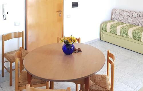 Beautiful Apartment In Gallipoli With 2 Bedrooms