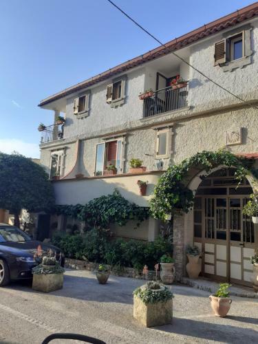 Hostal Santa Rosalia