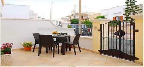 Luca Apartments