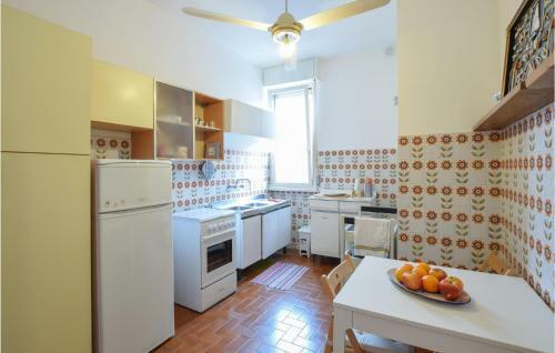 Stunning Apartment In Mondolfo With 3 Bedrooms