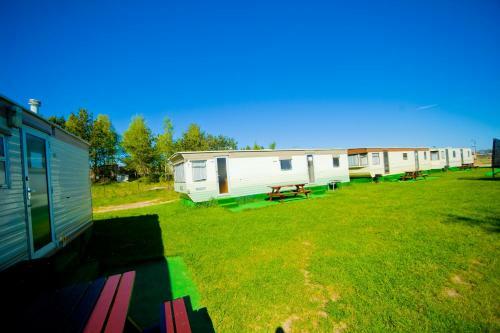 Lodge Domki Holenderskie Red Ice