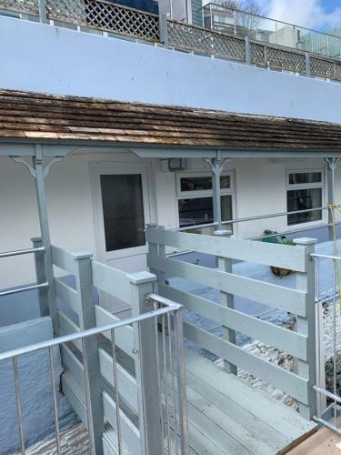 Classic Self Catering Terrace Apartment