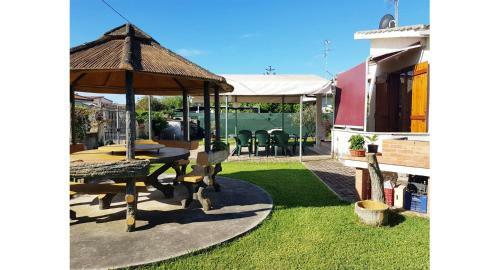 'fausty' - Villa 4/6 Posti A 300 Mt Dal Mare