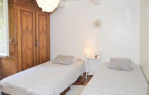 Two-bedroom Holiday Home In La Ciotat