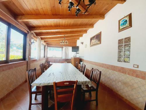 Campy - Villa Con Piscina Privata A 50 Metri Dal Mare