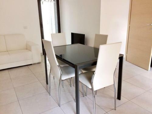 Copernico's New Apartment