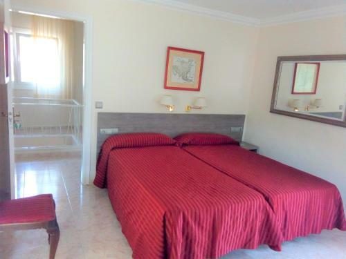 Agroturismo Habitacions Villa Cristina